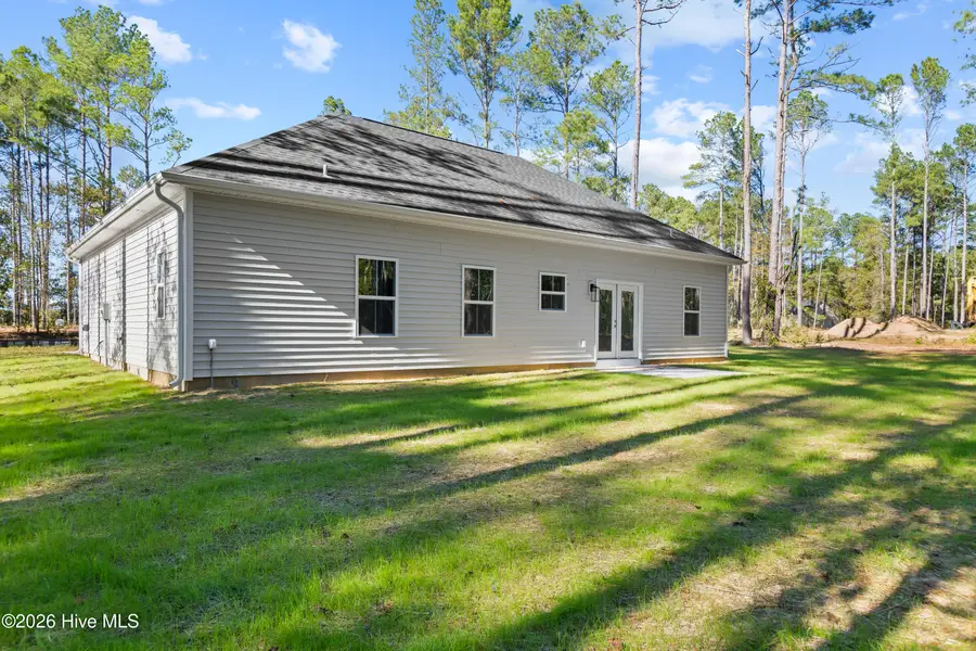 105 Plum Court, Burgaw, NC 28425 - #3