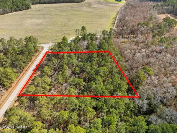 1 Page Road, Burgaw, NC 28425