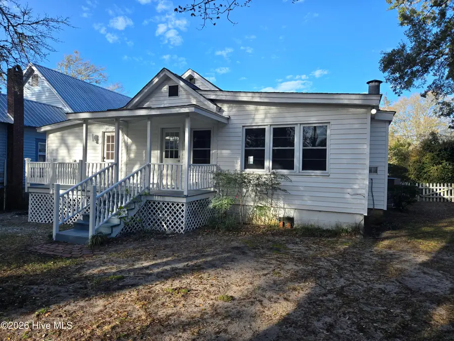 614 N Atlantic Avenue, Southport, NC 28461 - #3
