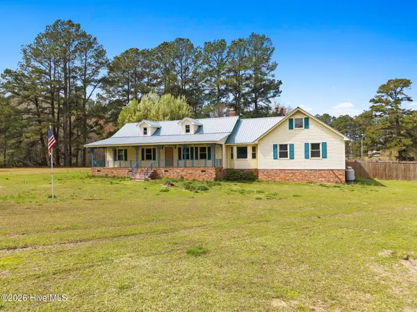 863 Fred Powell Road, Whiteville, NC 28472