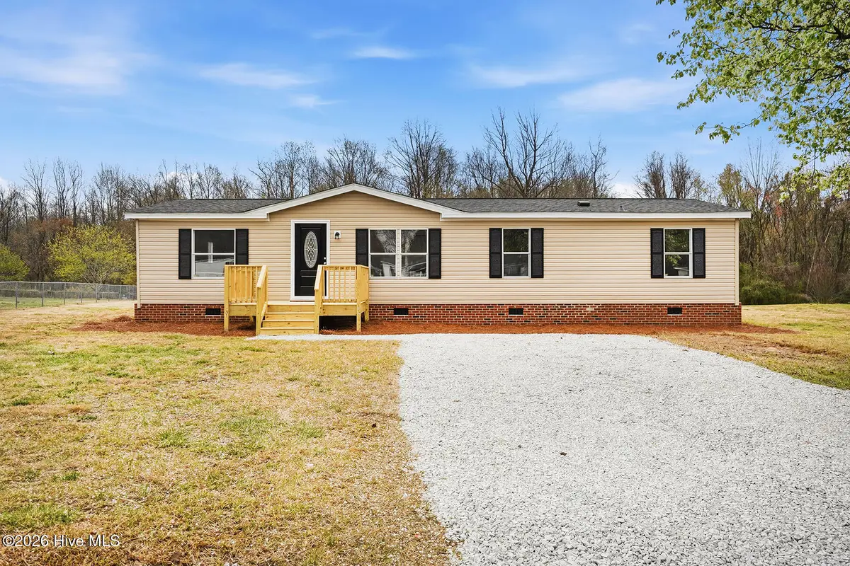 106 Bladestone Place, Pikeville, NC 27863 - #1