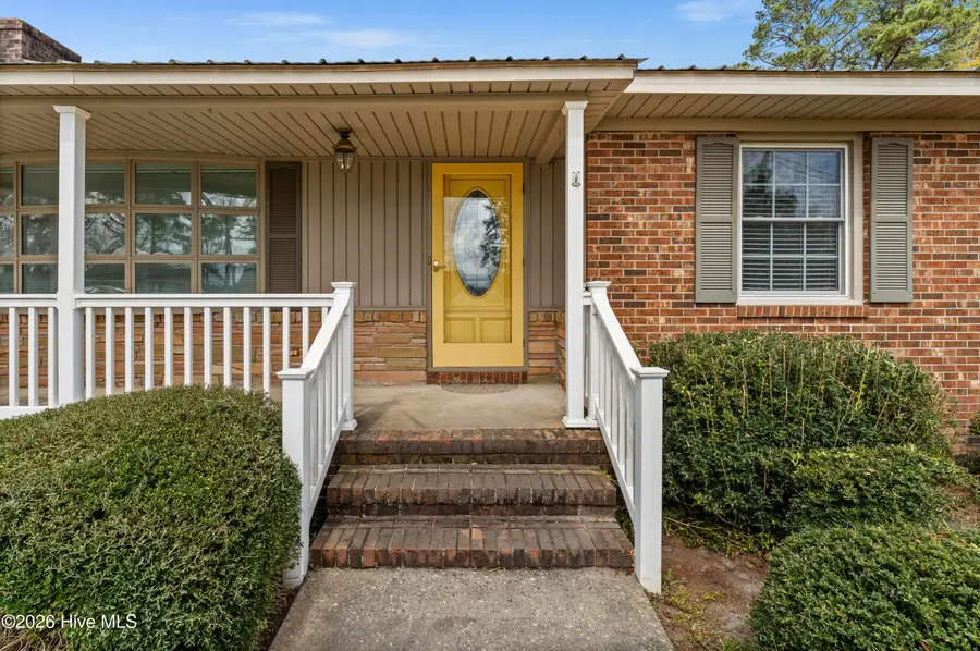 129 Pineland Avenue, Mount Olive, NC 28365 - #2