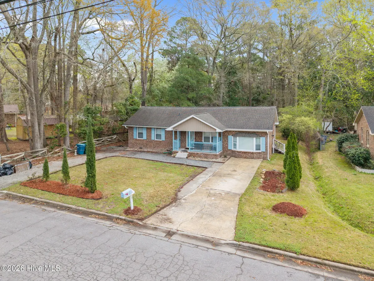 1513 N Respess Street, Washington, NC 27889 - #1