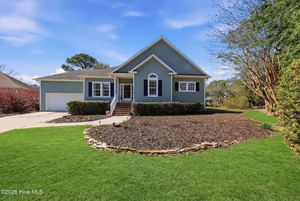 4138 Churchill Circle Se, Southport, NC 28461