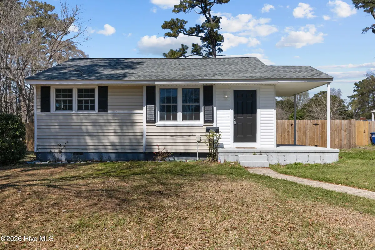 101 Robin Road, Jacksonville, NC 28540 - #1