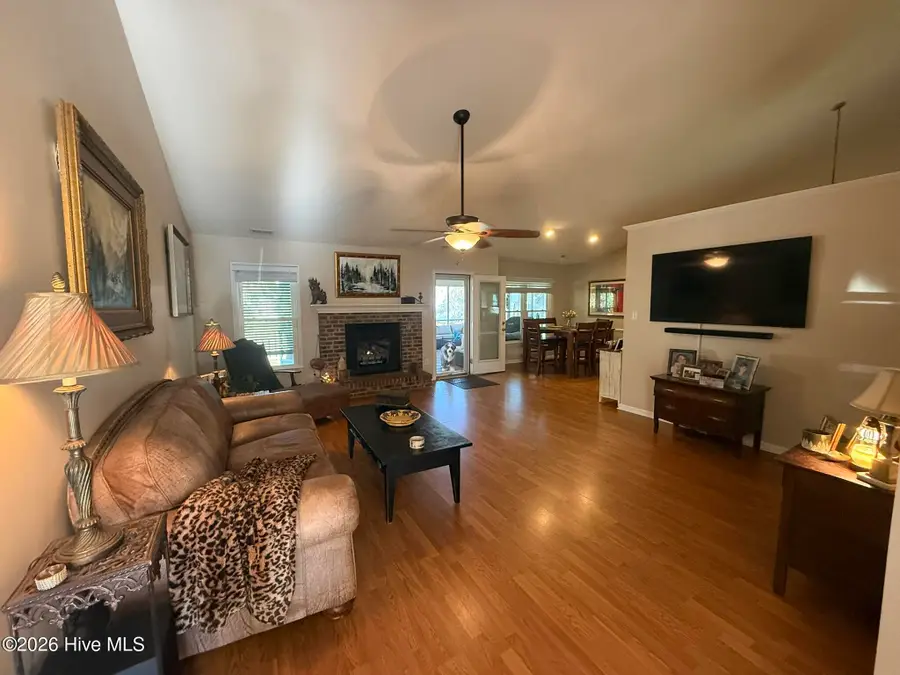 606 Barbour Road, Morehead City, NC 28557 - #2