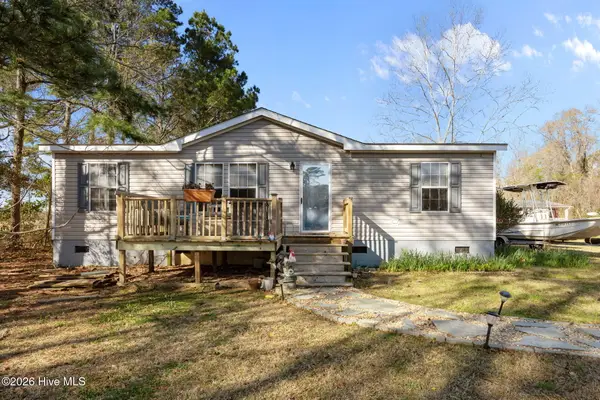 107 Southwest Drive, Newport, NC 28570