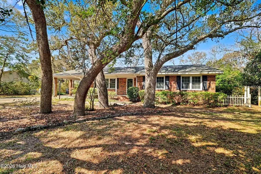 101 NE 40th Street, Oak Island, NC 28465 - #2