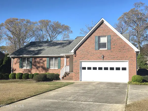 213 Pinewood Drive, New Bern, NC 28562