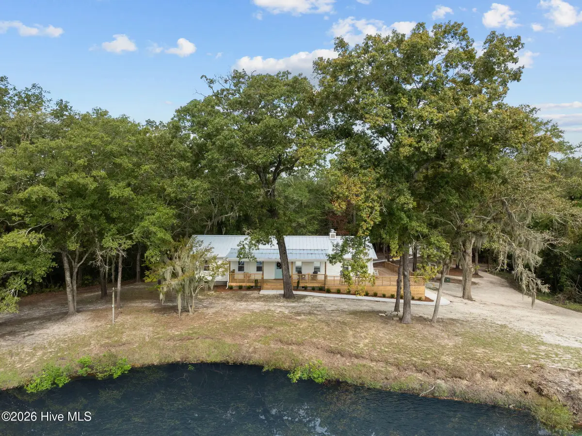 360 Fontanel Lake Drive, Burgaw, NC 28425 - #1