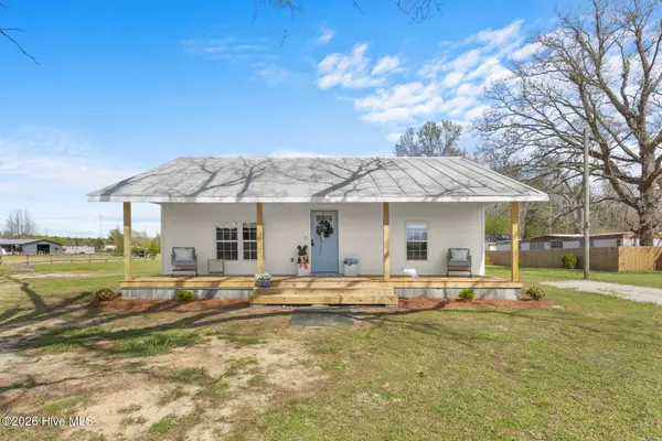 1687 Haw Branch Road, Beulaville, NC 28518