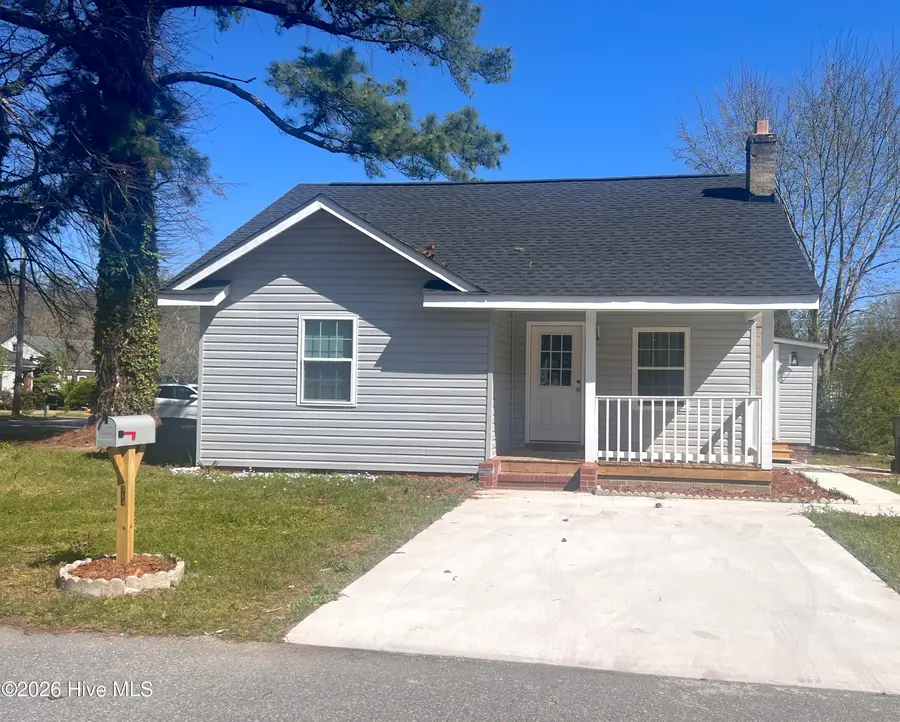 314 Burke Street, Elizabeth City, NC 27909 - #2