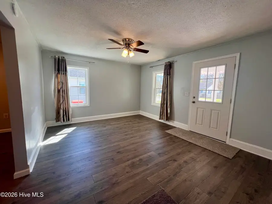 314 Burke Street, Elizabeth City, NC 27909 - #3