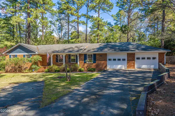 204 Haldane Drive, Southern Pines, NC 28387