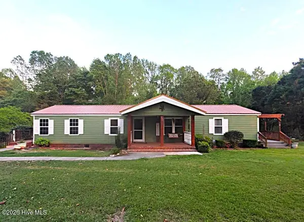 121 Plantation Drive, Warsaw, NC 28398