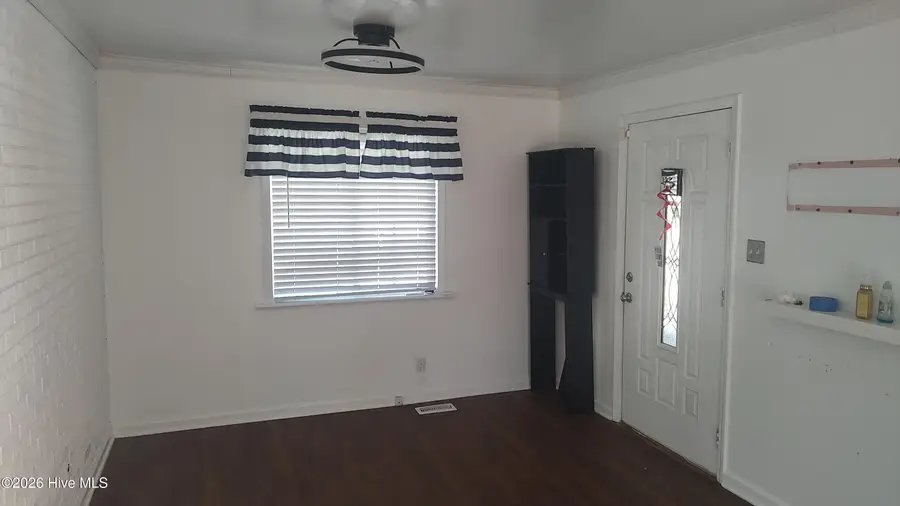 510 Pine Street, Smithfield, NC 27577 - #3