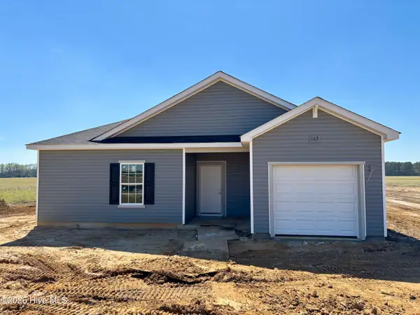 102 Hayes Drive, Pikeville, NC 27863