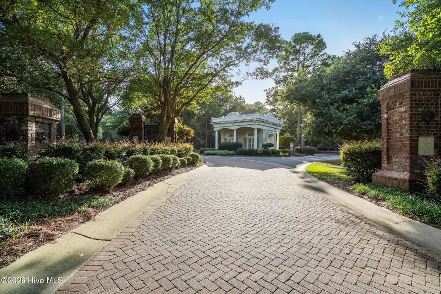 575 Versailles Boulevard Sw, Supply, NC 28462 - #2