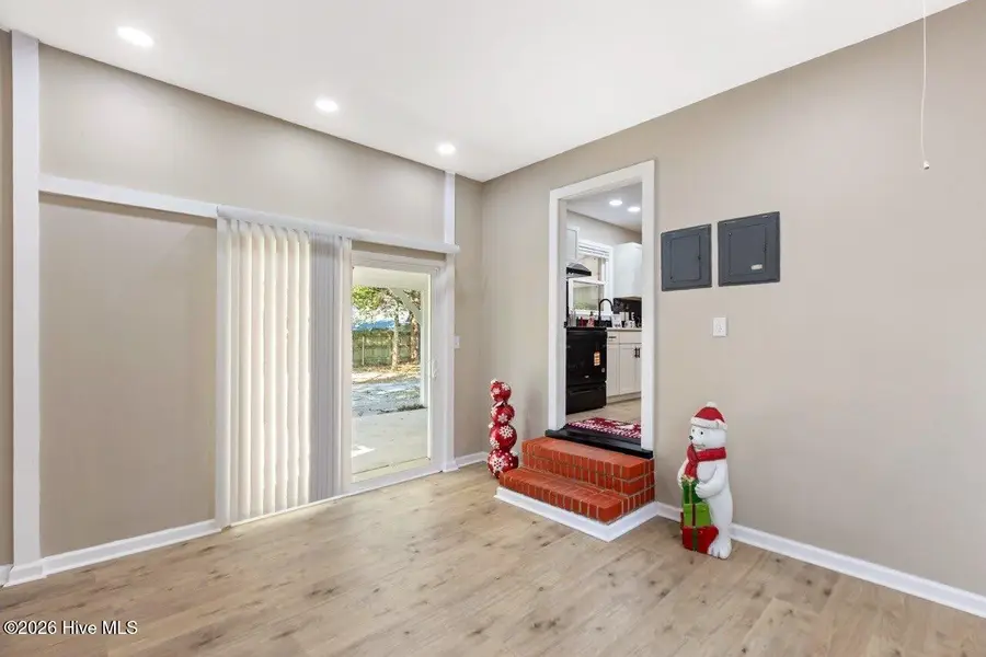 3202 College Road S, Wilmington, NC 28412 - #2