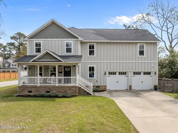502 Oakridge Avenue, Fayetteville, NC 28305