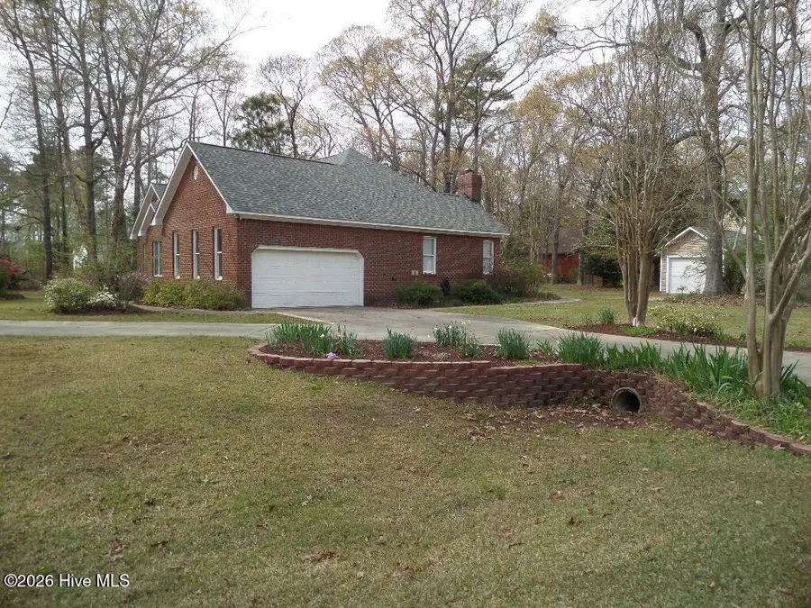 100 Pheasant Drive, New Bern, NC 28562 - #2