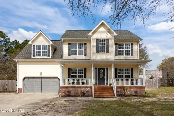 135 Shellbank Drive, Sneads Ferry, NC 28460