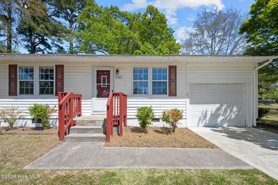 700 Henderson Drive, Jacksonville, NC 28540 - #2
