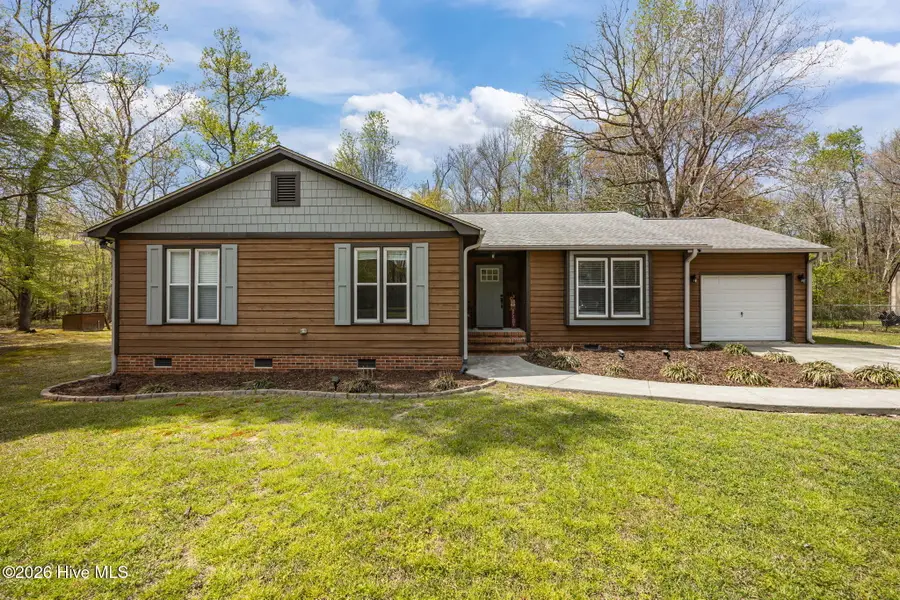 110 Roland Court, Burgaw, NC 28425 - #2