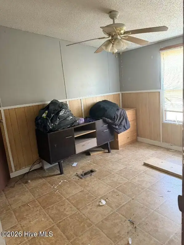 1132 E Park Road, Williamston, NC 27892 - #3