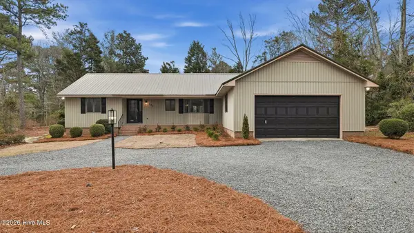 102 Scuppernong Court, West End, NC 27376