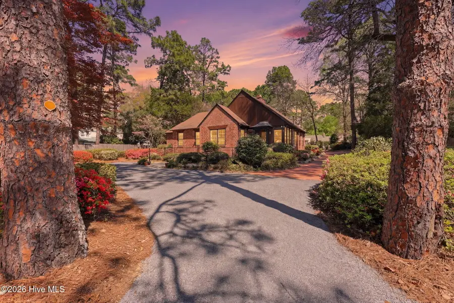 535 E Morganton Road, Southern Pines, NC 28387 - #3