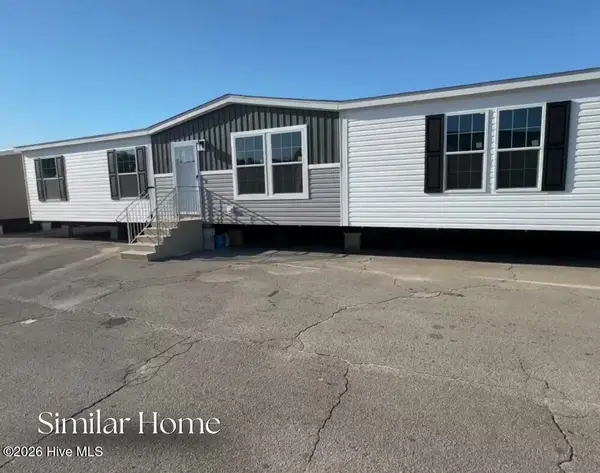 89 Jenkins Avenue, Maysville, NC 28555