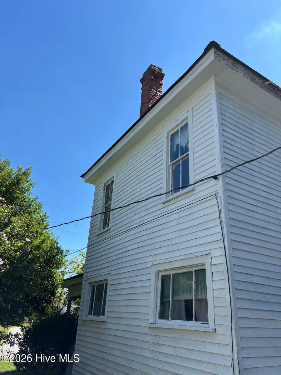 411 S King Street, Windsor, NC 27983 - #2