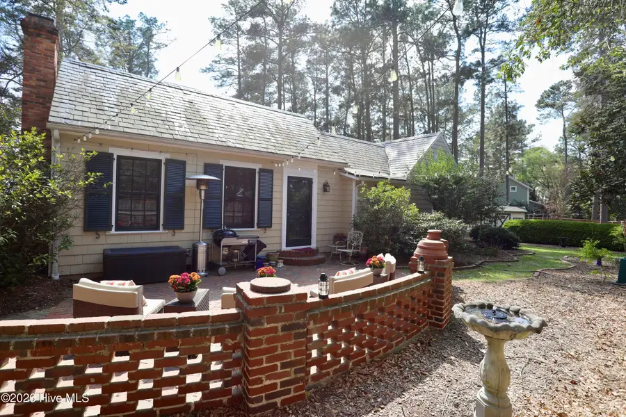370 E Morganton Road, Southern Pines, NC 28387 - #3