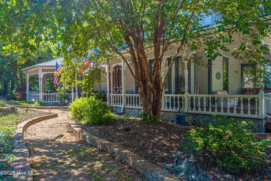 301 Mcreynolds Street, Carthage, NC 28327 - #3