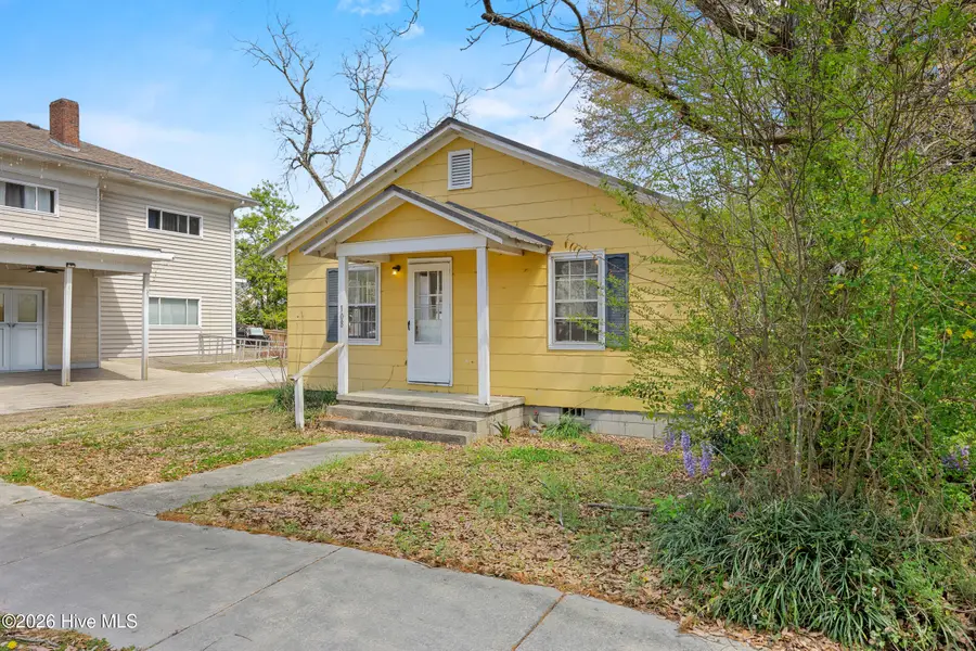 108 N Dickerson Street #6, Burgaw, NC 28425 - #3