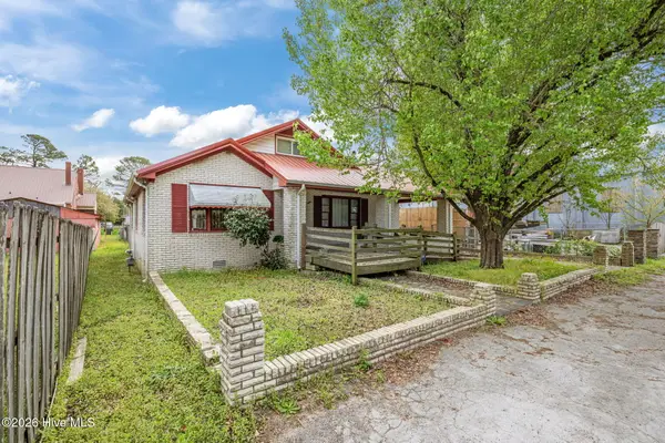 812 Smith Street, New Bern, NC 28560