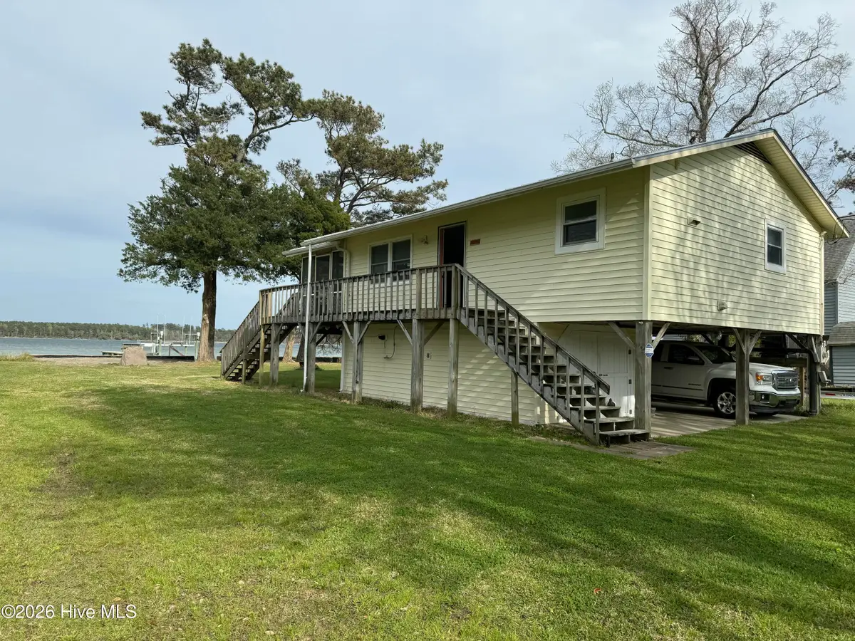 197 S River Drive, Beaufort, NC 28516 - #1