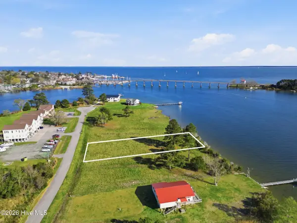 8046 Treasure Drive, Oriental, NC 28571