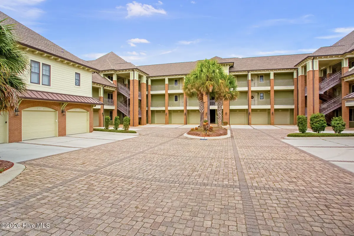 6813 Mayfaire Club Drive #302, Wilmington, NC 28405 - #1
