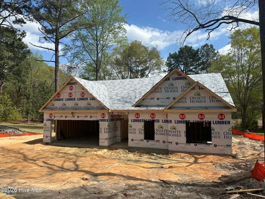 165 Devonshire Avenue W, West End, NC 27376 - #3