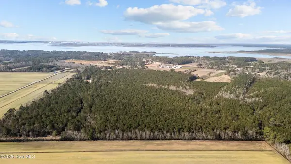 1674 Hwy 101, Beaufort, NC 28516