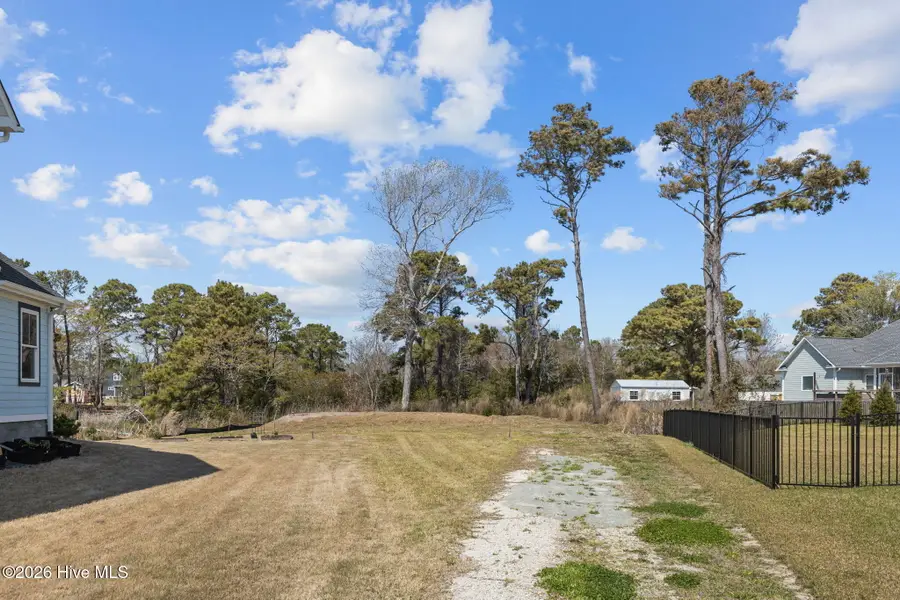 662 Fishermans Point, Newport, NC 28570 - #3
