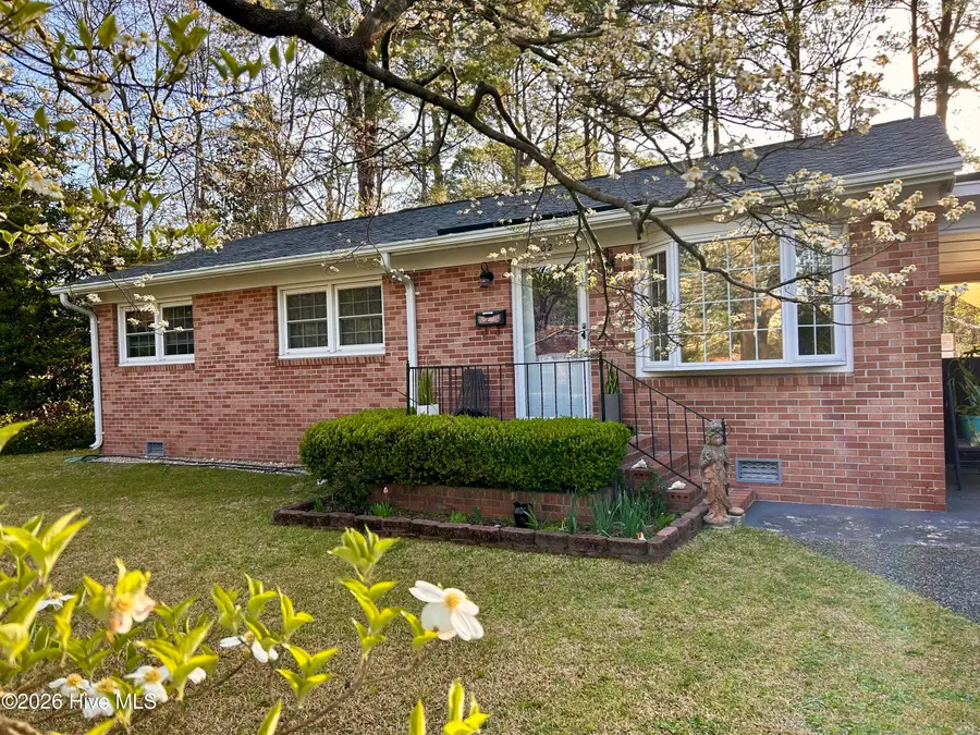 802 Pinetree Drive, New Bern, NC 28562 - #2