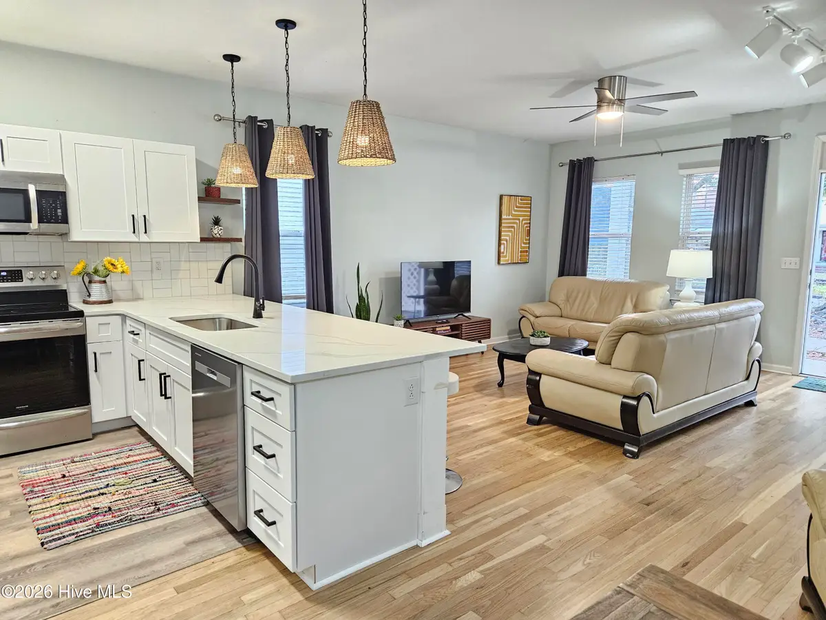 808 N 5th Avenue, Wilmington, NC 28401 - #1