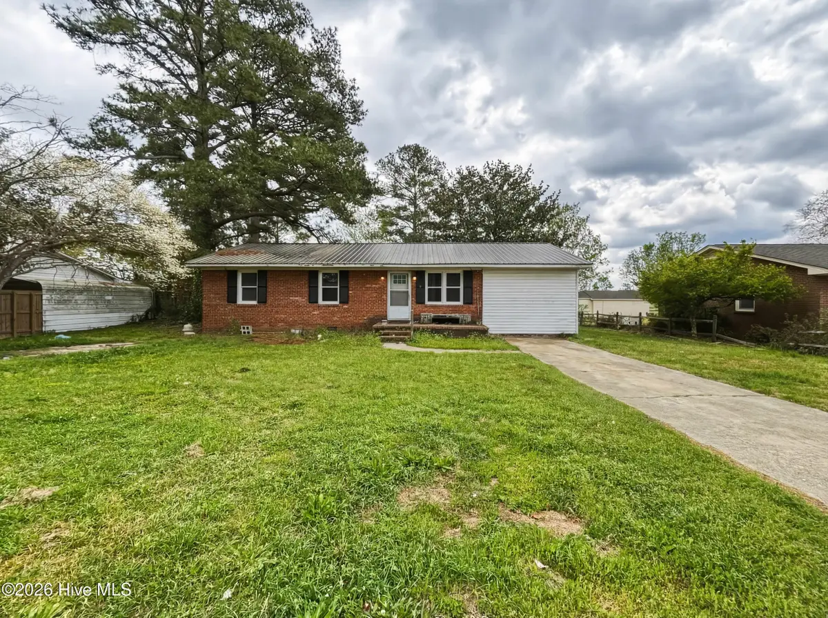 42 N Sixth Street, Clarkton, NC 28433 - #1