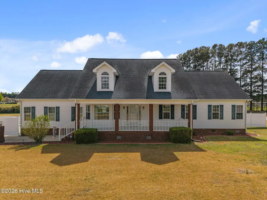 819 Badger Circle, Greenville, NC 27834 - #2