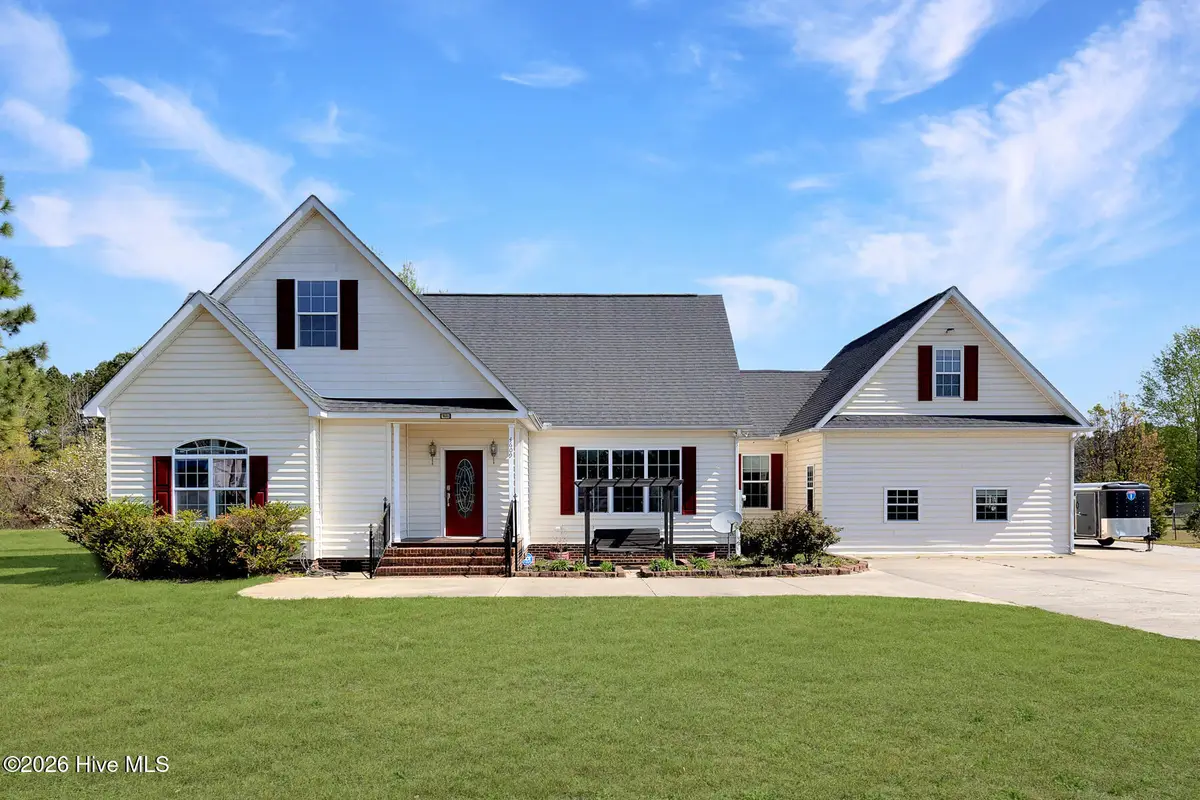 4609 Lobelia Road, Vass, NC 28394 - #1