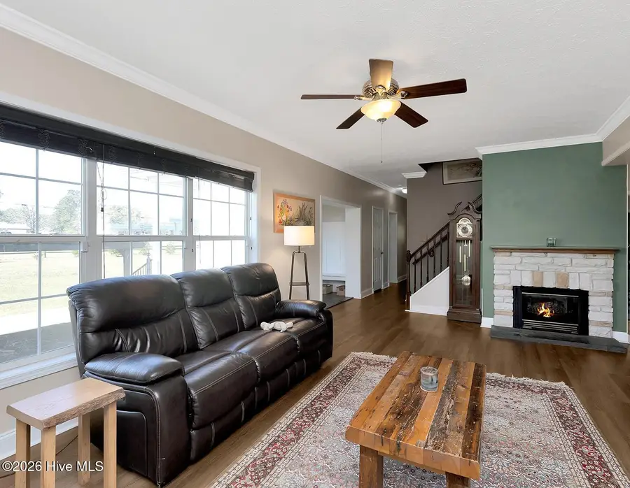 4609 Lobelia Road, Vass, NC 28394 - #2