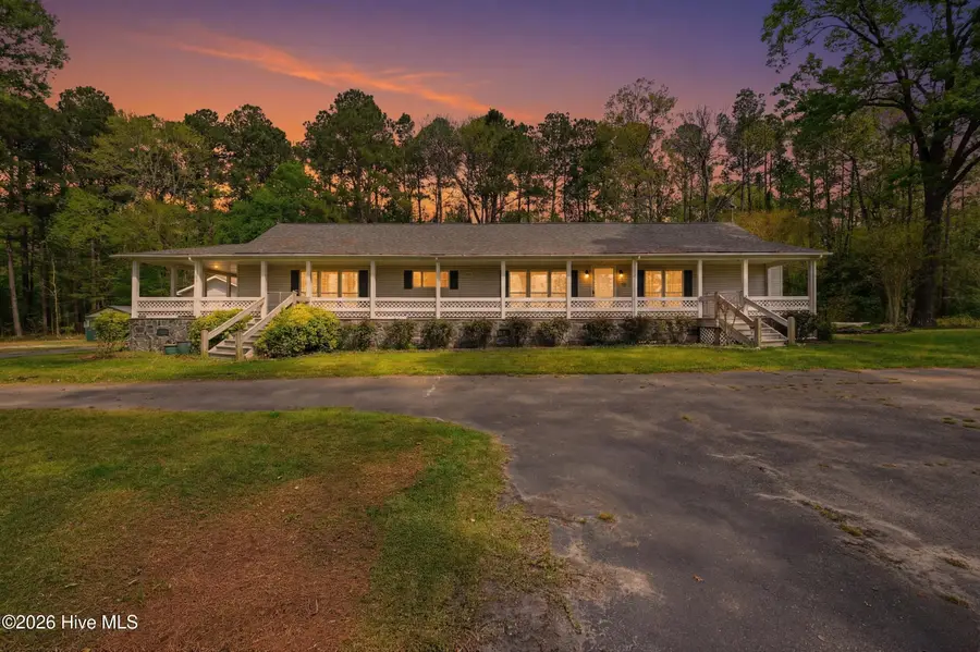 2639 Nc Highway 211, Clarkton, NC 28433 - #2